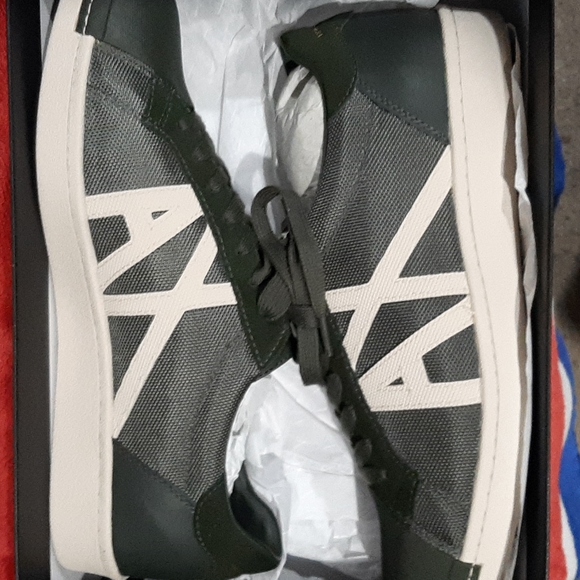 Shoes - Picture 2 of 3